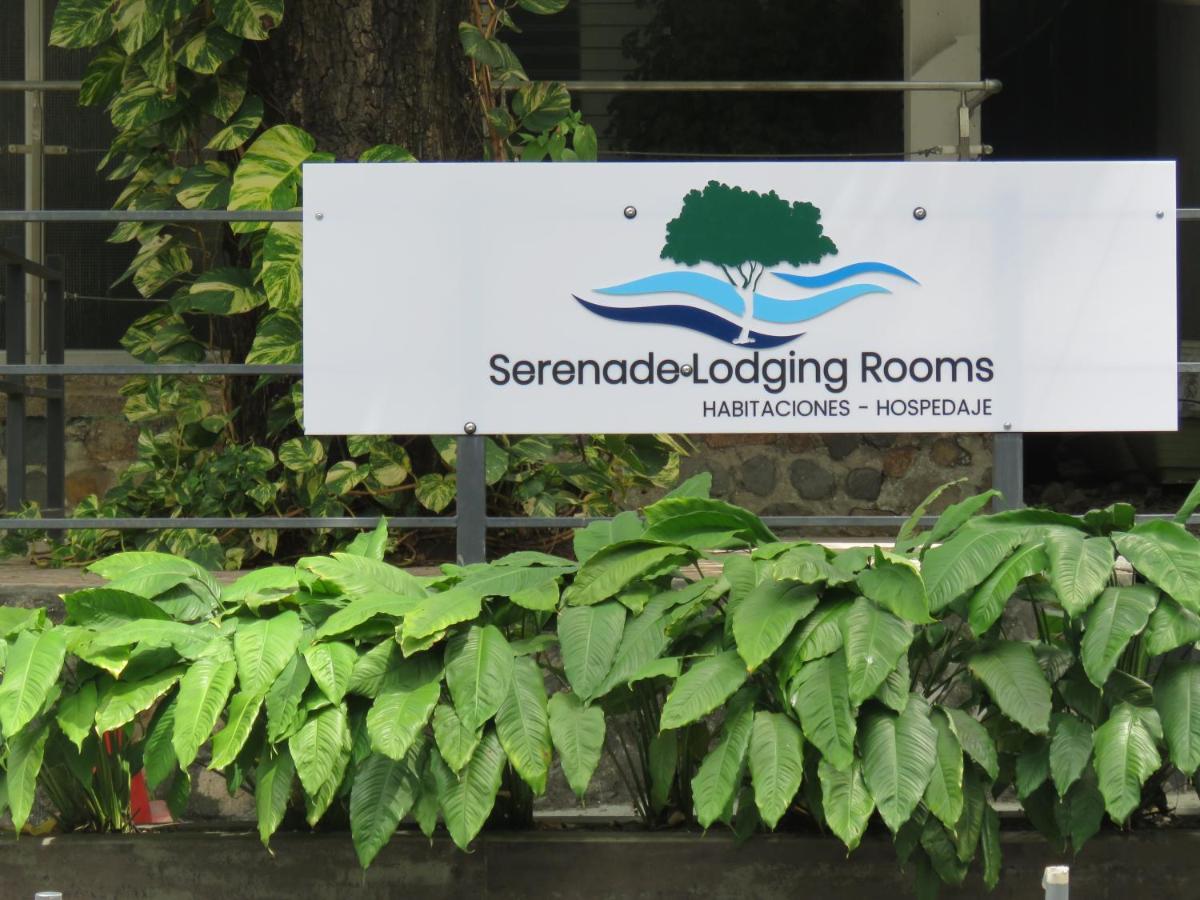 Serenade Lodging Rooms Panama City Exteriör bild