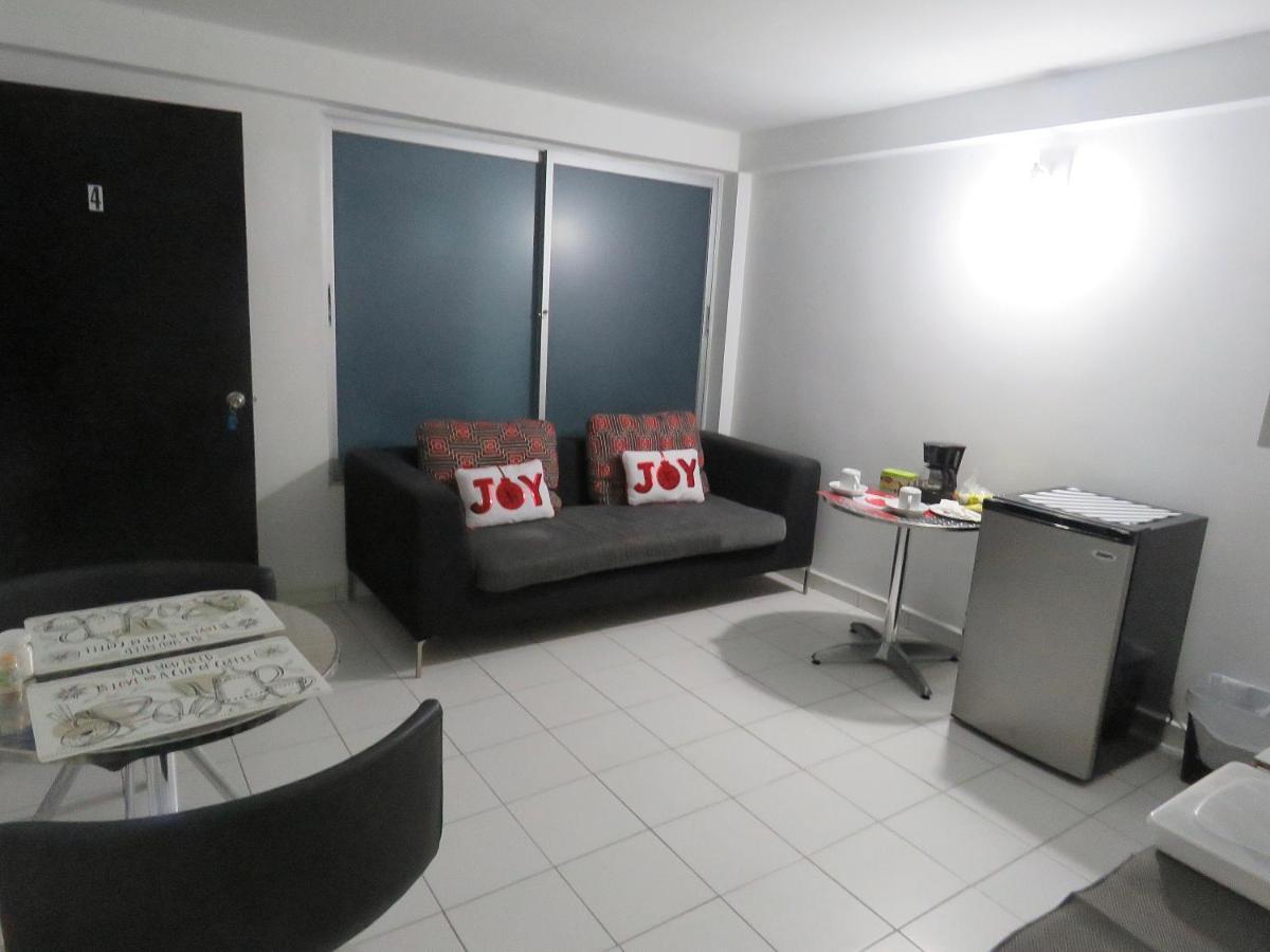 Serenade Lodging Rooms Panama City Exteriör bild